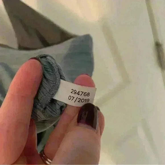 Outdoor Voices Techsweat Crop Cami - Picture 5 of 7